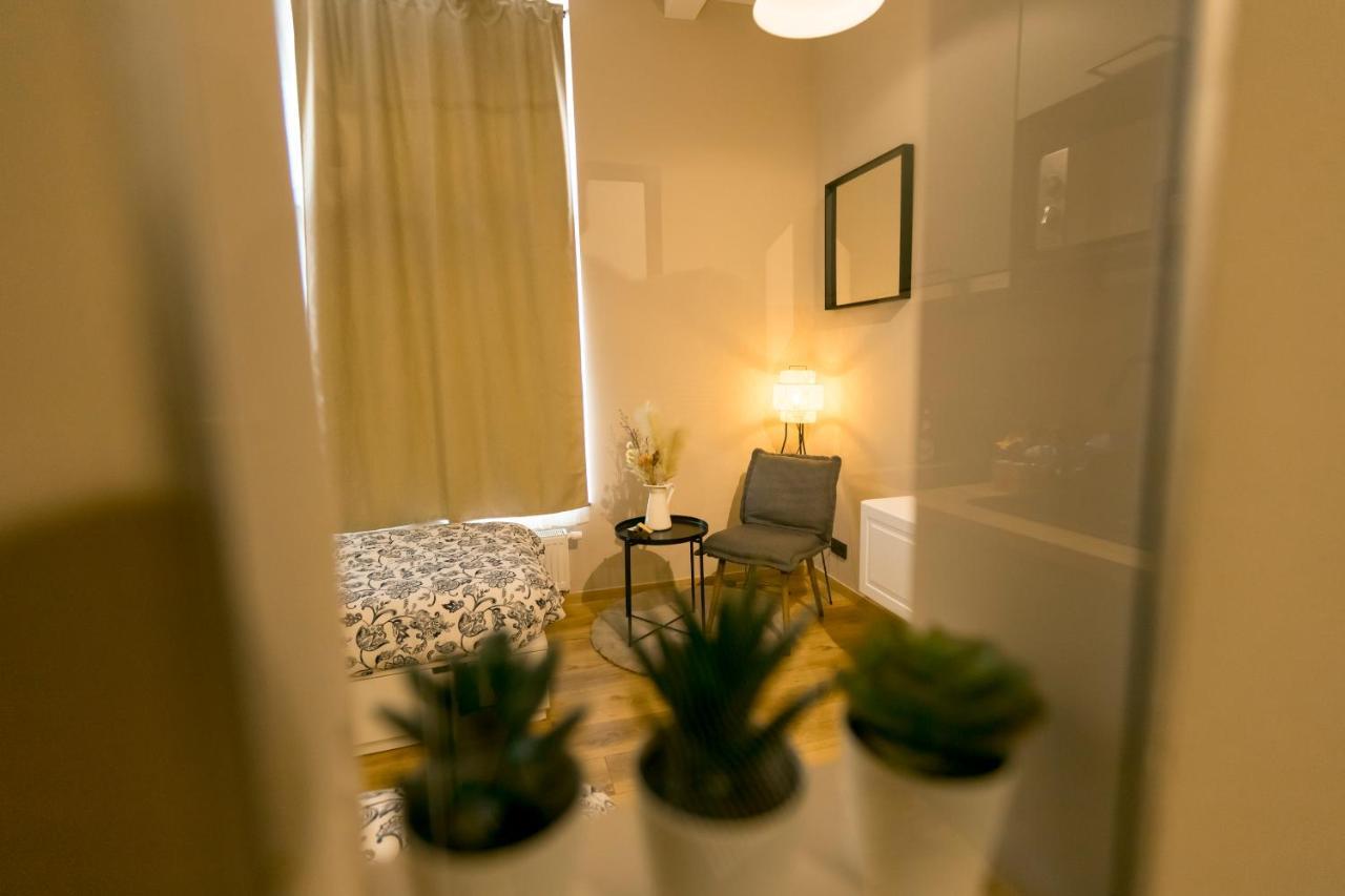 Golden Dove Luxury Aparts Bruxelles Esterno foto